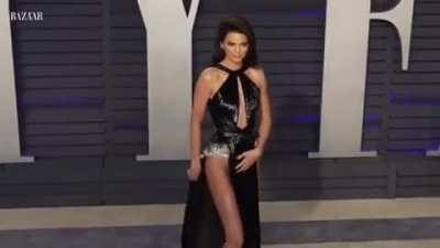 Kendall's amazing legs