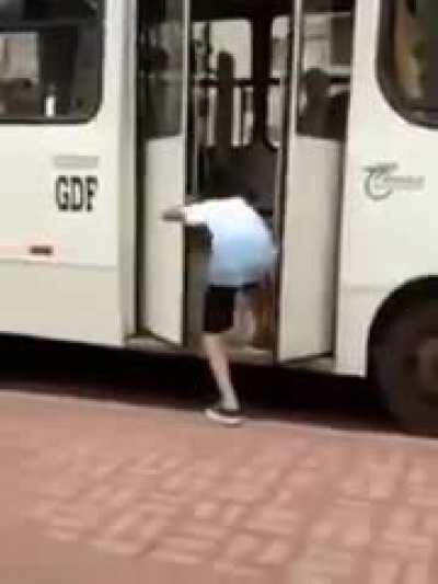 DBS pranking the bus driver