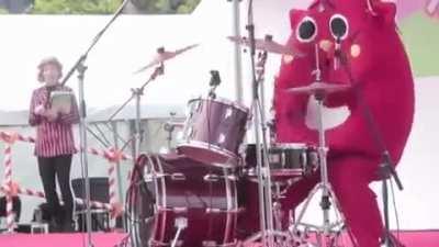 Don’t think I could do this in a million years… even without the suit