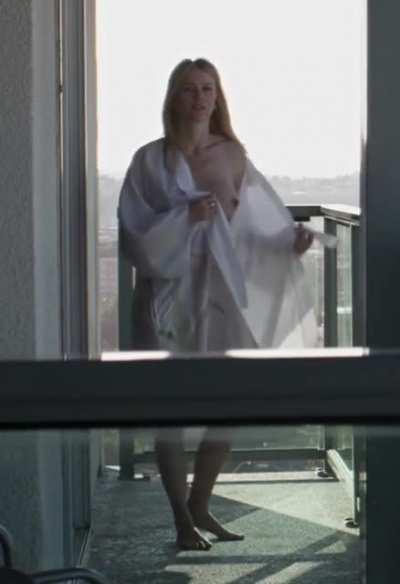 Naomi Watts Bush And Flashing Tits r/JuicyTitsGifs