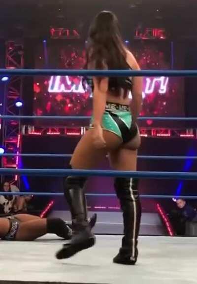 Tenille Dashwood