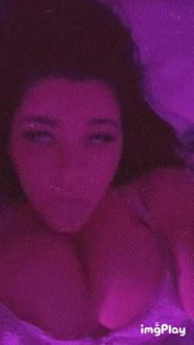 Finish in my dirty little mouth 😋