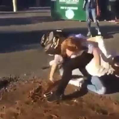 Skinny and Big fight