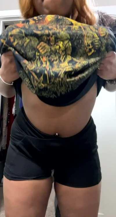 I love acting like a slut everywhere I go!