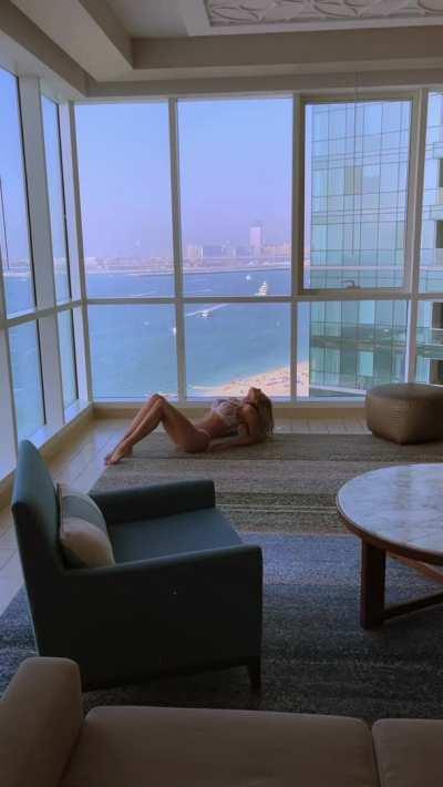 Natalee .... Sexy Leg Stretch