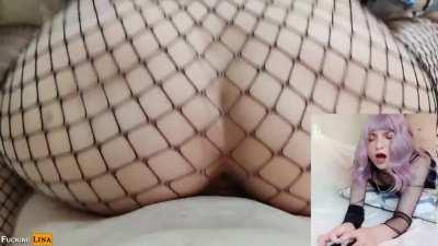 Egirl's pussy is nice and easy