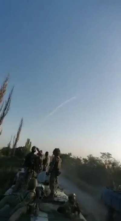 HIMARS/M270 launch of 12 GMLRS rockets above Ukrainian assault forces in Kherson direction (August 30-31, 2022).