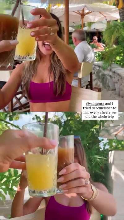 Helen and Vale being matching cuties