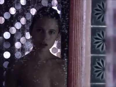 Best part of crashing the night at your friends house was always catching his sister randomly every time. She never seems to mind tho... [Elena Anaya]