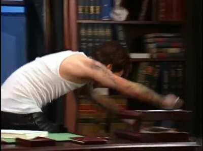 Tommy Lee Doesn’t Get It, SNL (1997)