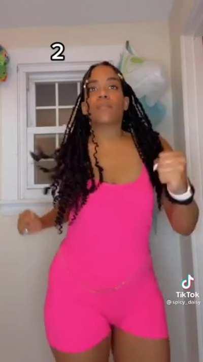 The ways she can clap with no hands