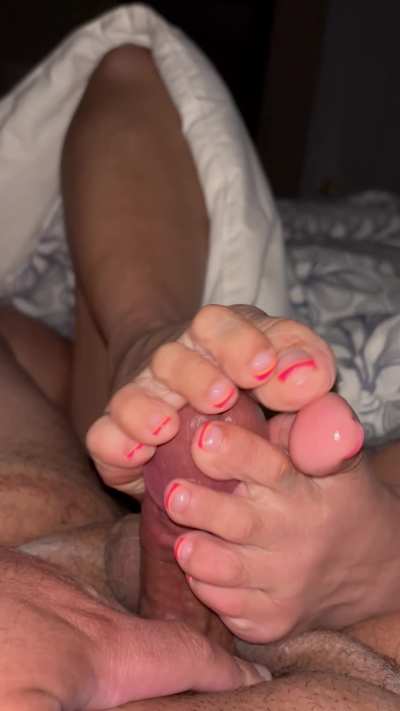 Rockets and creamy toes