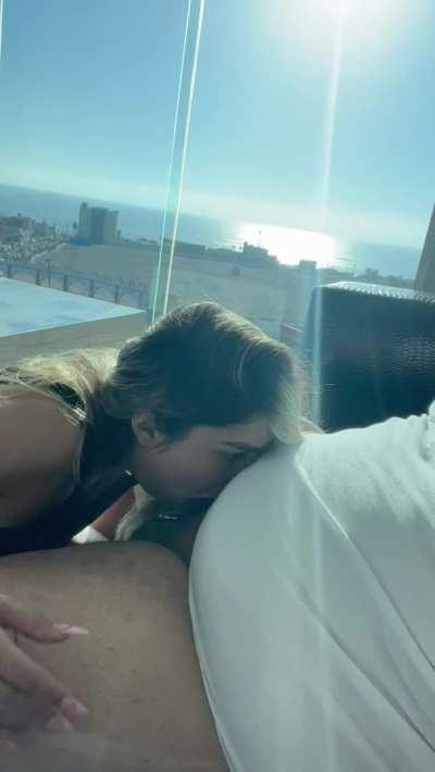 I love to deepthroat his cock