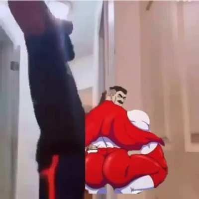 Pero Omni man??😳🥵