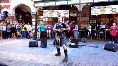 Featured once again on Reddit is this guy in Freo.