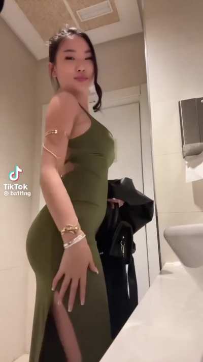 Sexy green dresss