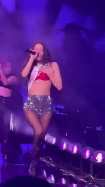 Olivia Rodrigo giving us a glimpse of heaven