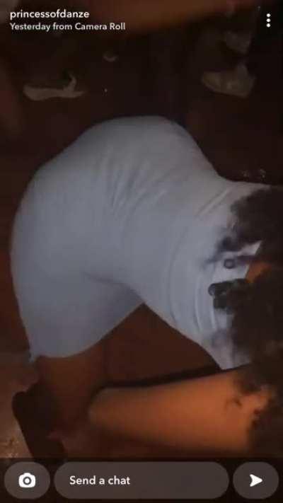 Therealaaomili toniaaluv