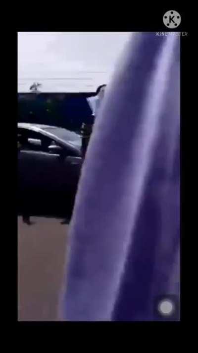 91 92 baaki bike wale ki g**nd mai