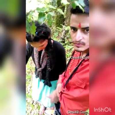 Hot cute girls showing her Boobs and pussy (link in comment)