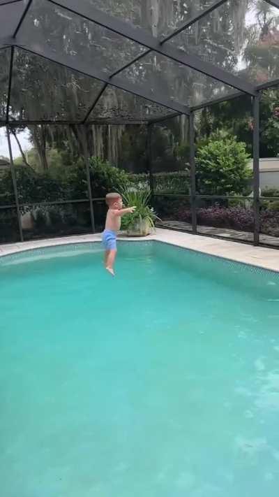 We can break the waves of the sea if Papa is with us