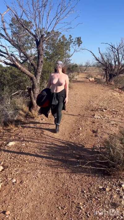 The sun always feels so good 😍