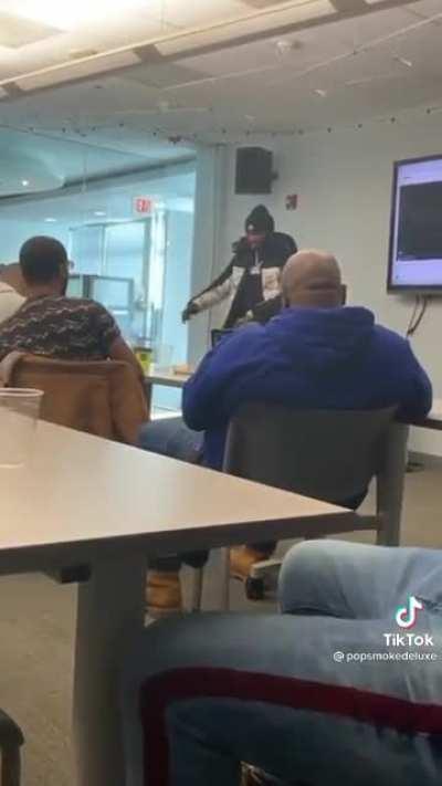 Pop Smoke Playing Meet The Woo 2 For Music Executives💫