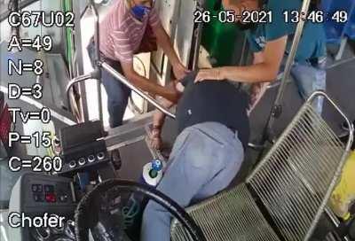 Bus driver gets beat the fuck up