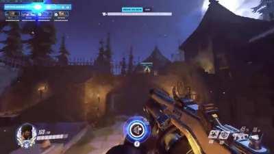 Guess who is meeting me under the mistletoe.