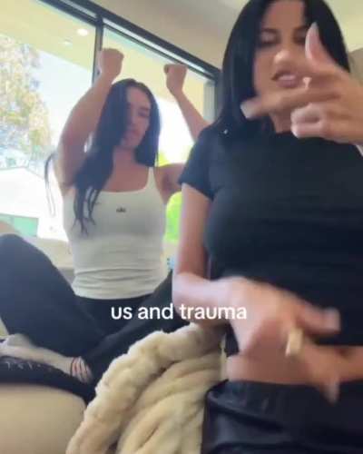 Braless Victoria Villarroel with Stassie