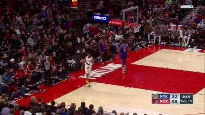 [Highlight] Deuce McBride with the aggressive chase-down block