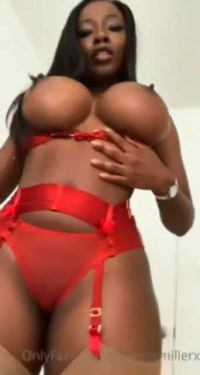 Who likes her slim thick?