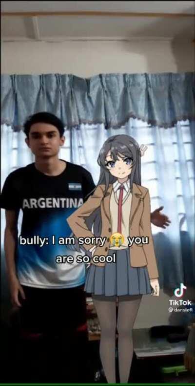 This chad has a cool girlfriend 😎