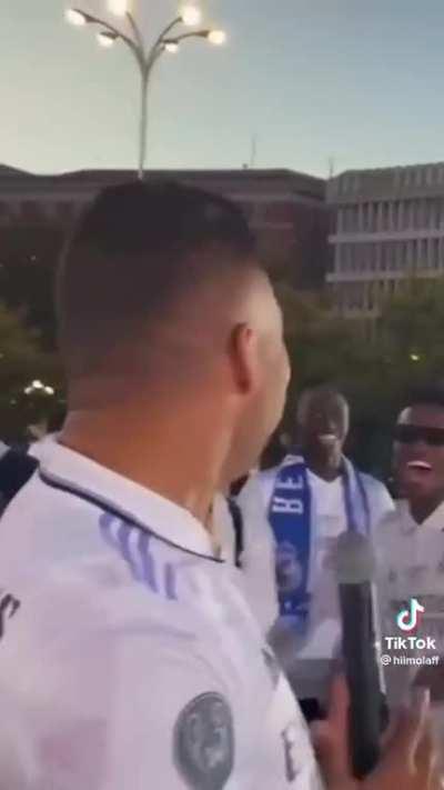 Didn’t know Kroos was an opera singer