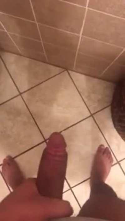 Any older ladies want to feel me inside them?