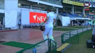 Might be the funniest way to get injured