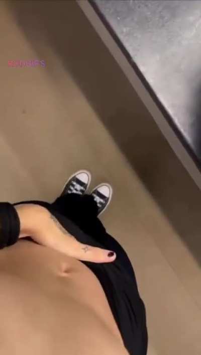 Say “Hi” if you’d be happy to receive my nudes :) 18f