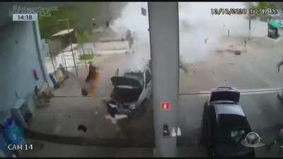 CNG tank blows up a vehicle at a service station, Cruz das Almas, Brazil - 10/13/2020
