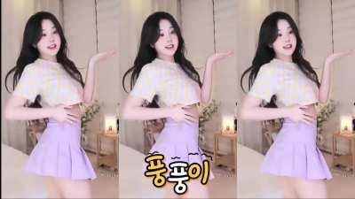 Hot Korean Bj Dance | Eli05021212 | Eli Strip Tease dance tits 🥵🔥 flashing her tits Eli's Boob shaking milk