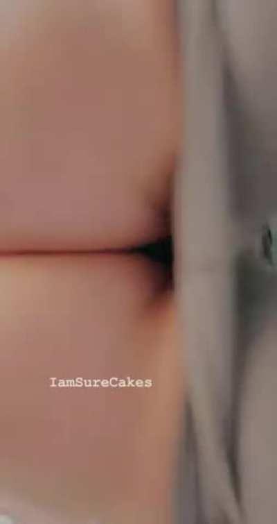 Smashing Your Face With My Cakes [OC]