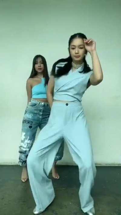 Kaori Oinuma & Daniela Stranner