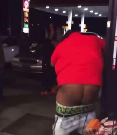 This gotta be the funniest shit I’ve seen in a minute