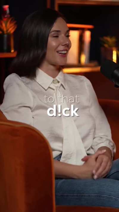 Eve compliments Troy