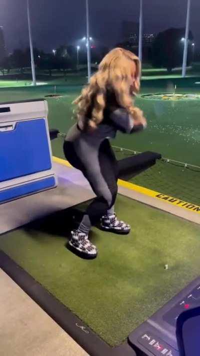 Cherokeedazz (@cherokeedazz)