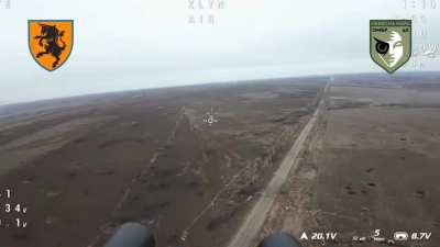 A drone from the 43rd OMBr’s “Nebesná Mara” drone unit uses a shotgun to destroy a Russian drone at an impressive range.