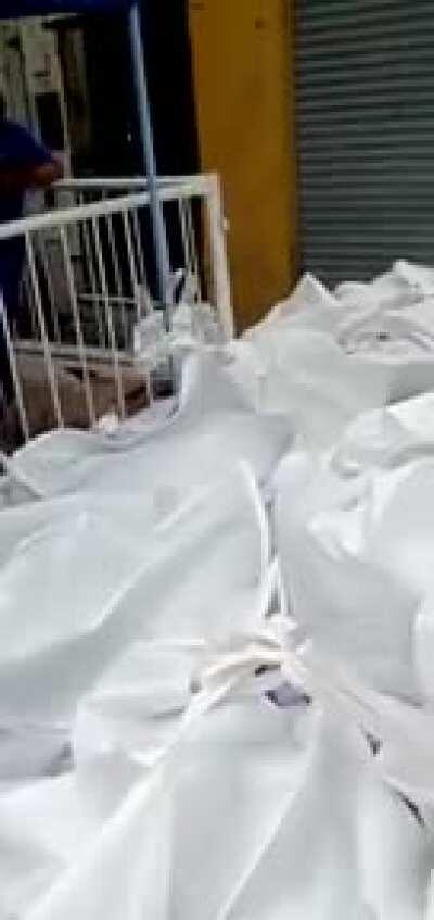 Me pasaron este video, quizás les divierta.