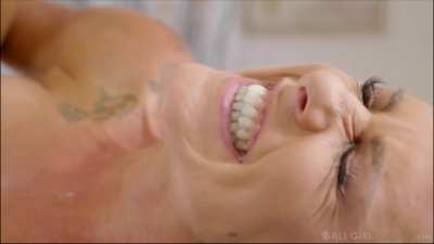 Romi Rain Looks So Sexy Eating That Pussy