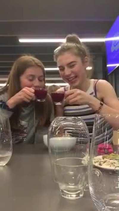 InnOCent GiRl is iNtANTLy KiLlED bY loNg RAnged SNIPEr whILST eNOJYiNg RefrEsHMEnsT