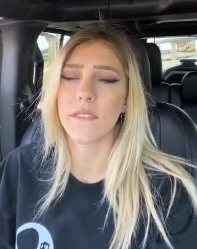 Hot justnitnee in car ❤️