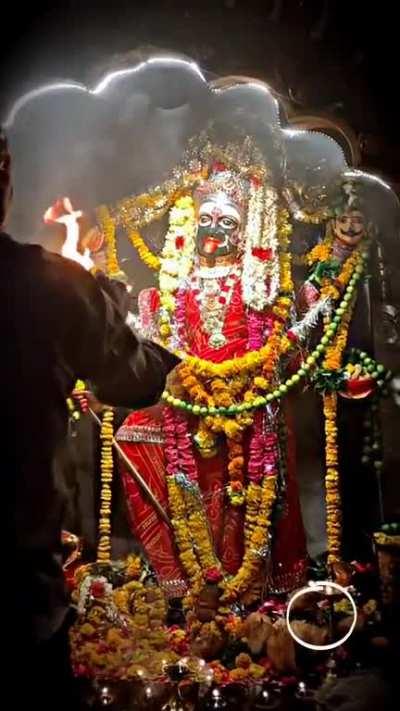 Give me unflinching Love for Your Lotus Feet, O Mother!